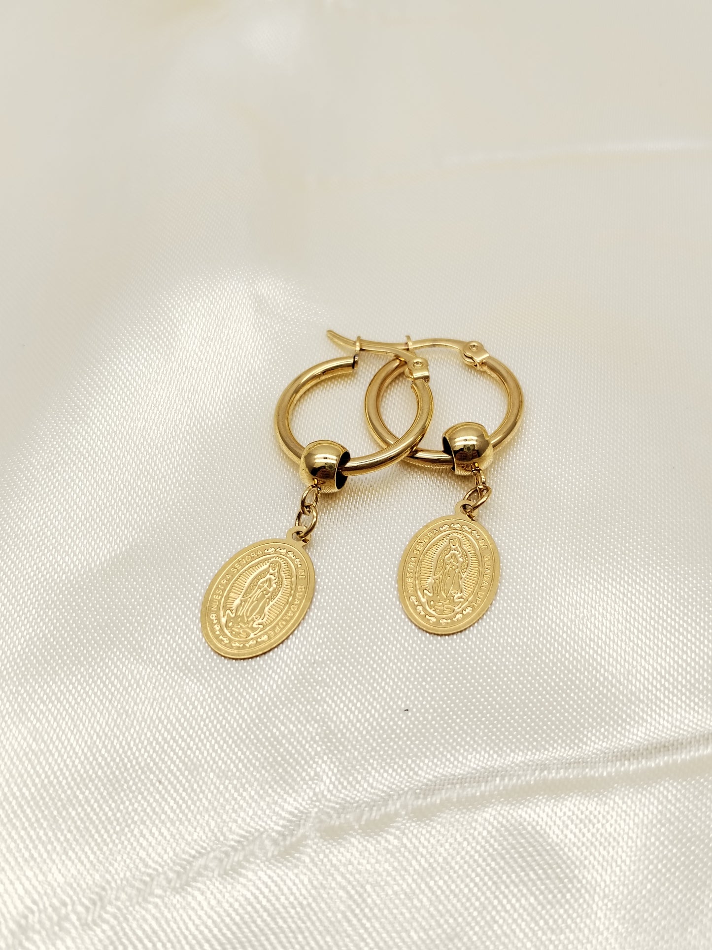 ARETE HOGGIES DORADO