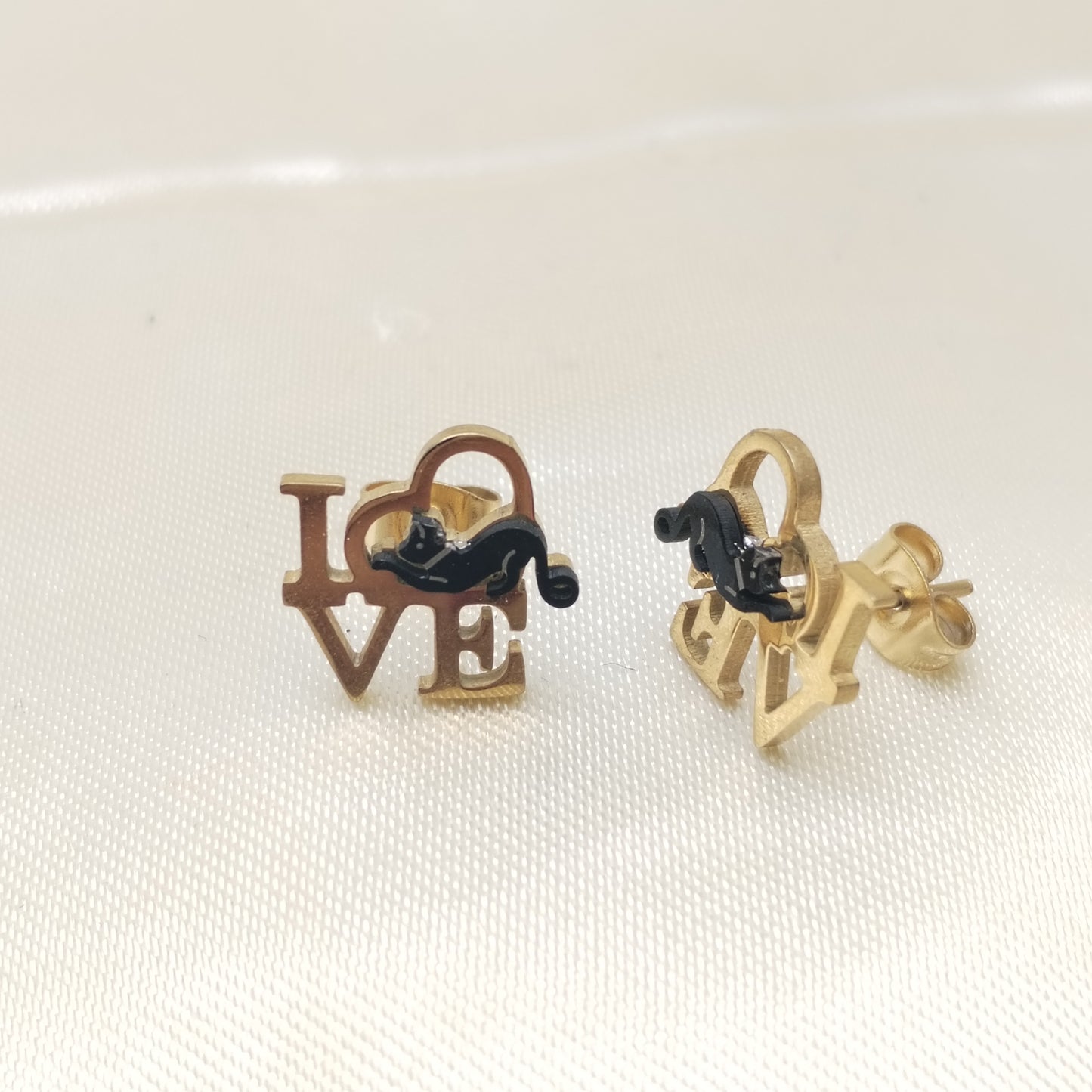 ARETE TOPO ELEGANTE