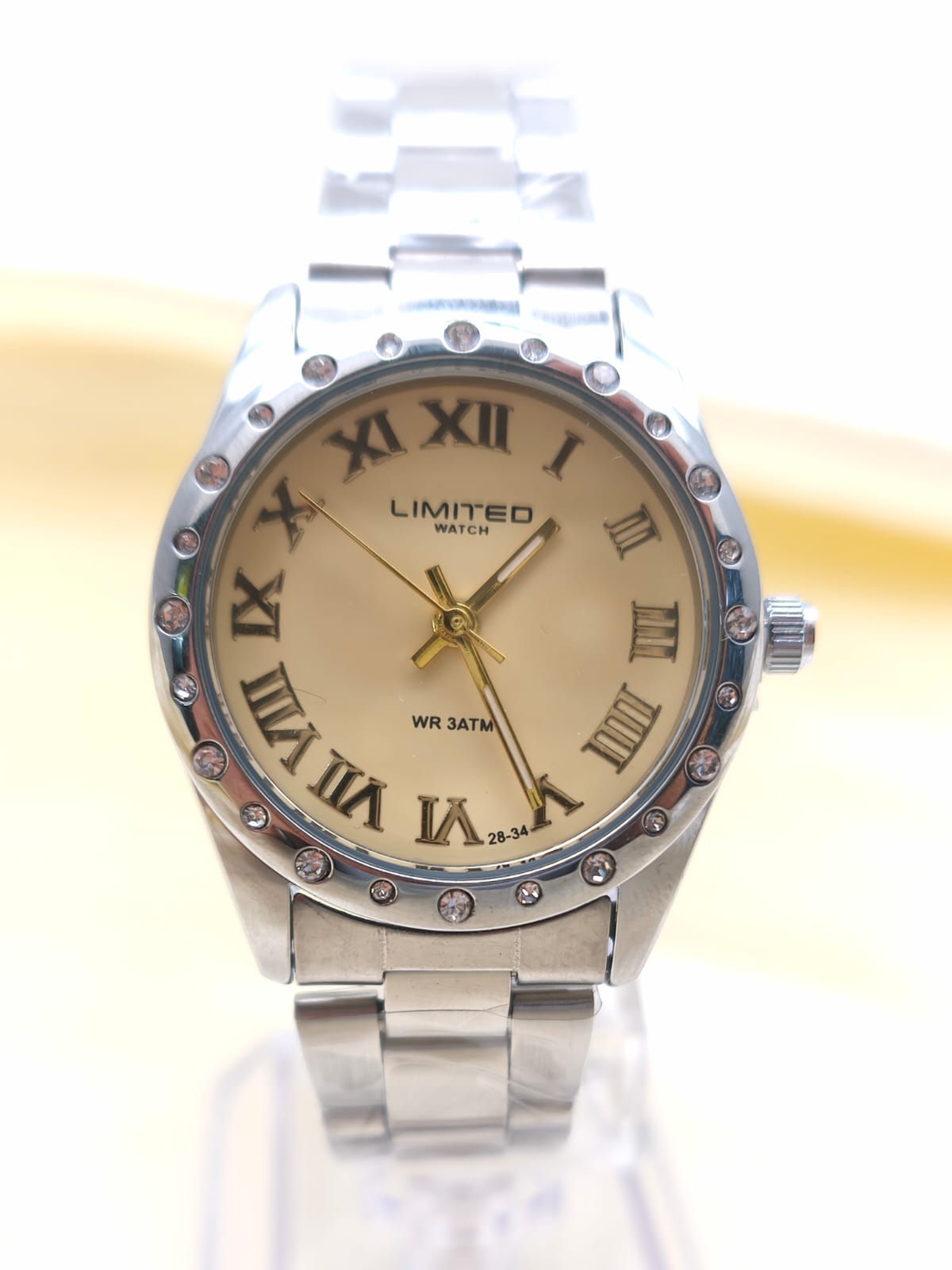 RELOJ LIMITED PLATEADO