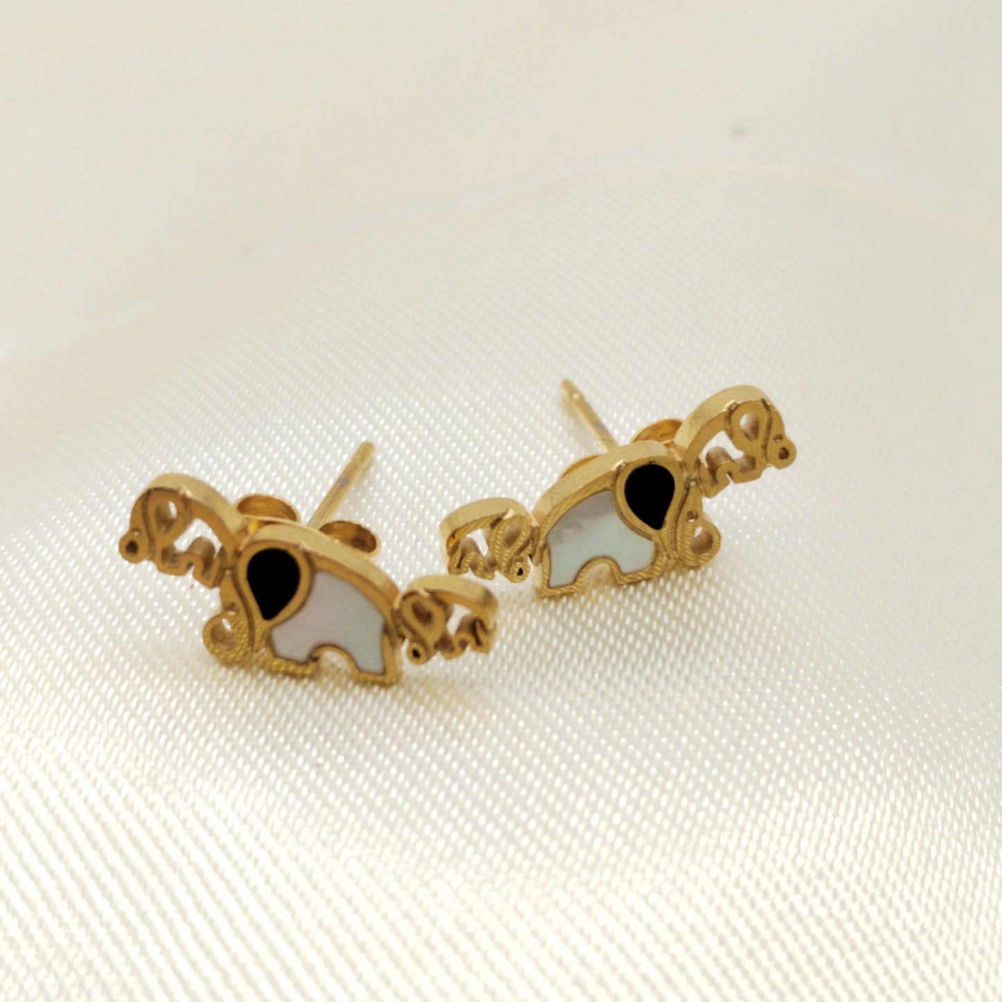 ARETE TOPO DORADO