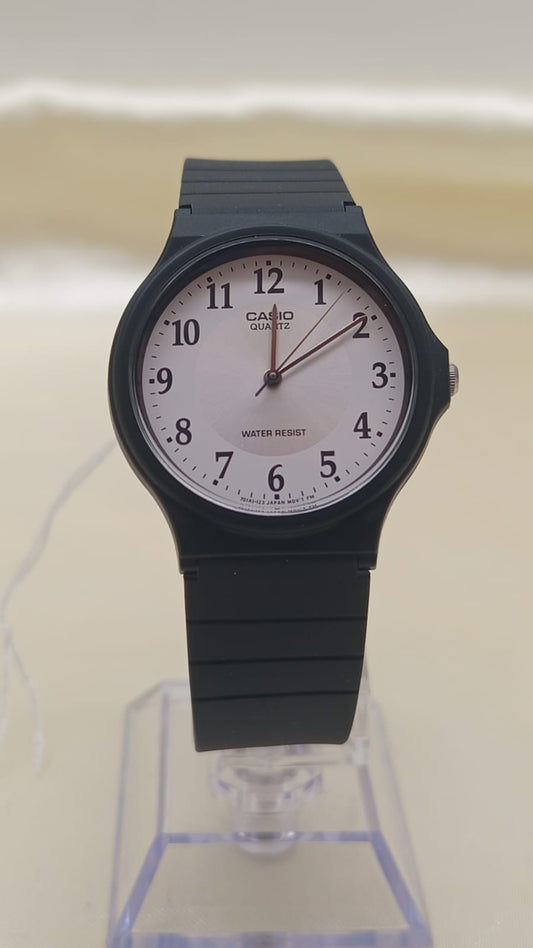 RELOJ CASIO MQ-24-7B3LDF