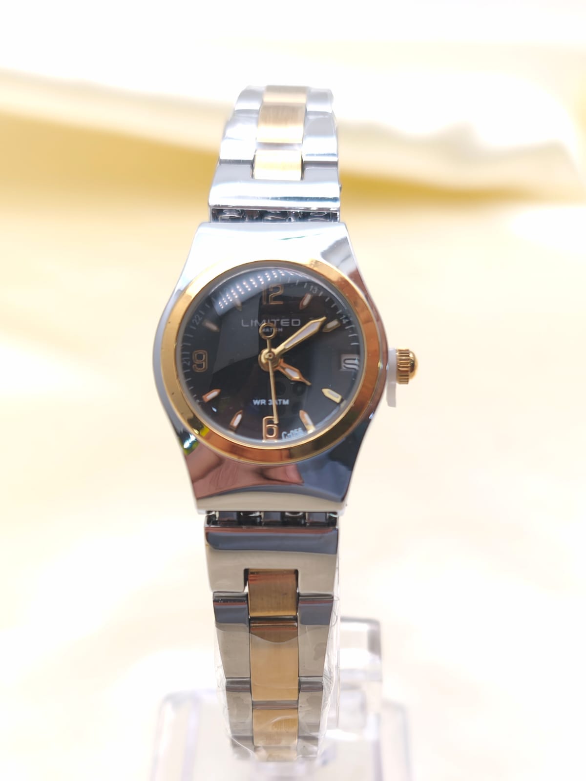 RELOJ LIMITED CON FECHA