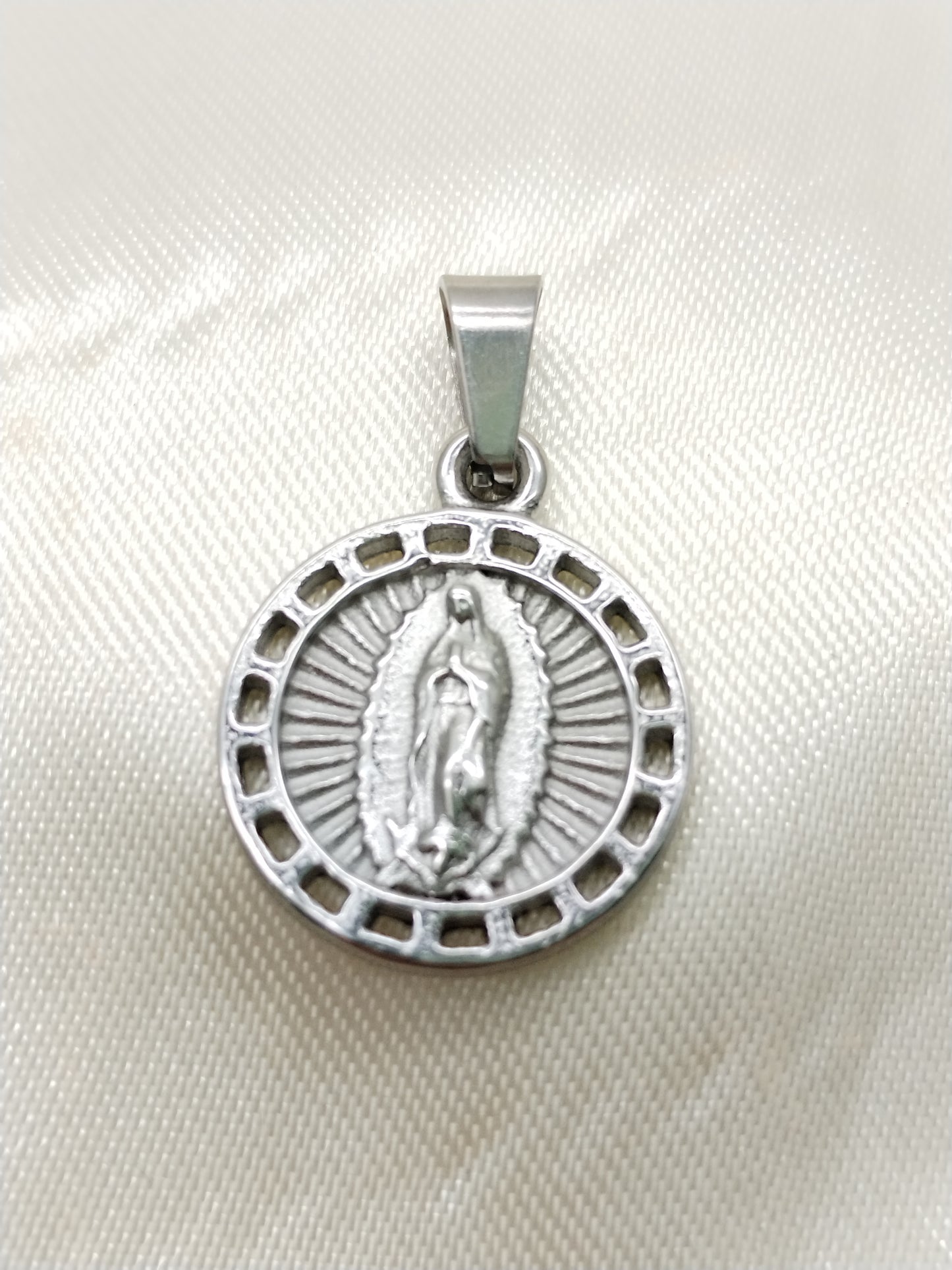 DIJE VIRGEN DE GUADALUPE